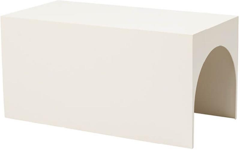 Elegant beige Arch sofabord i stål til moderne hjem