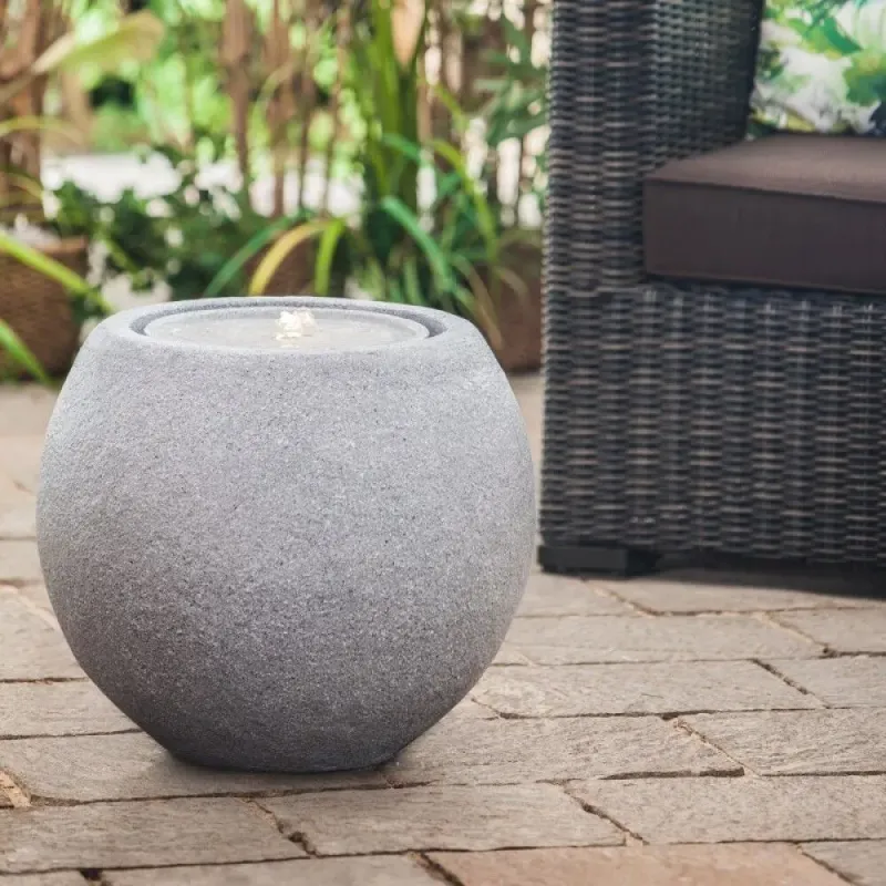 Vandsten Kugle Led 50x50x43cm  Granit