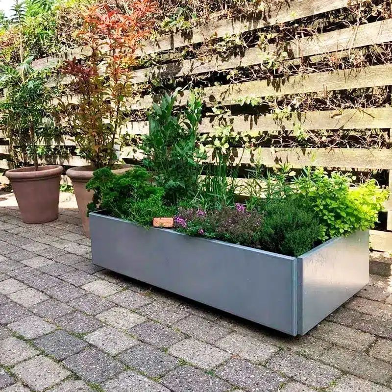 Freja Plantekasse   Hjul 120   40   27 Galvaniseret