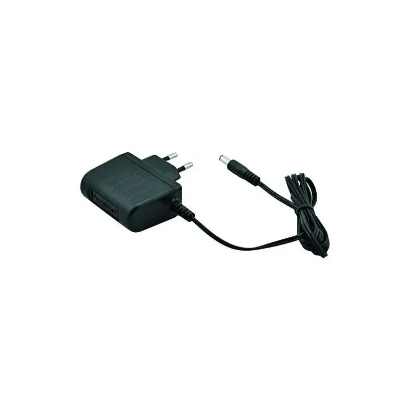 Adapter    228-580     230   Volt 228-580-01